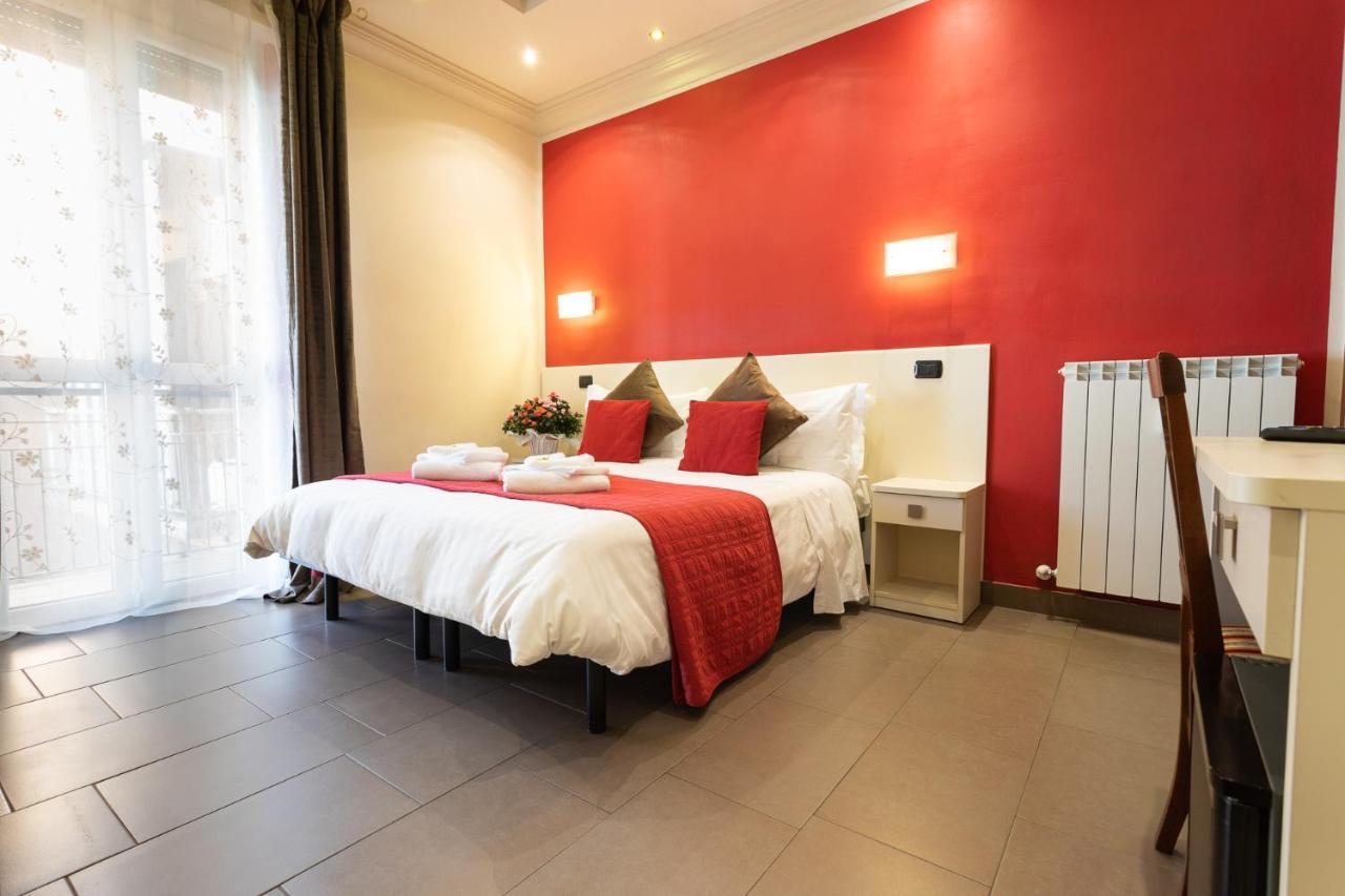Il Piccolo Piacenza Hotel Екстериор снимка