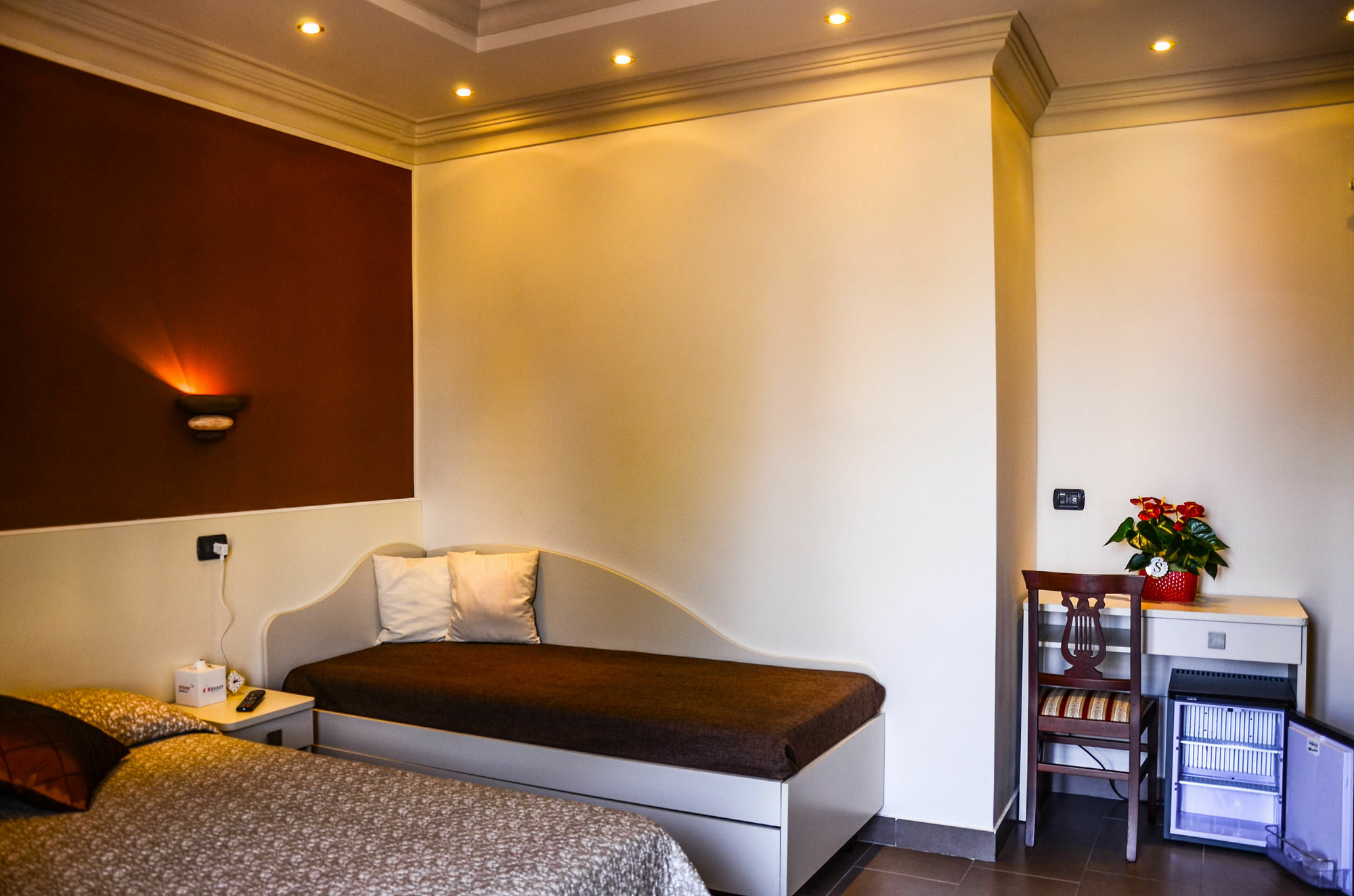 Il Piccolo Piacenza Hotel Екстериор снимка