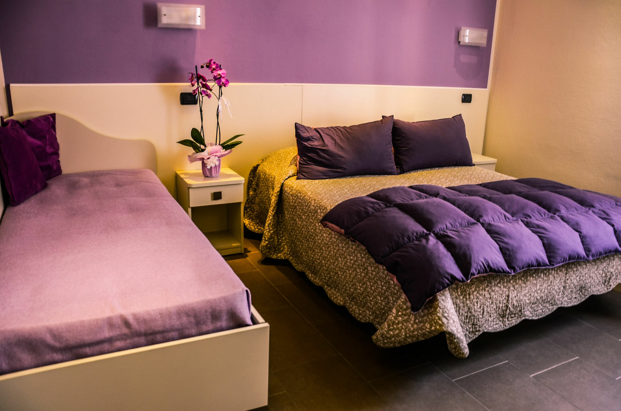 Il Piccolo Piacenza Hotel Екстериор снимка